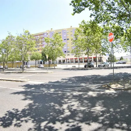 Parque Nacoes Prime 16 - 3 Quartos ליסבון