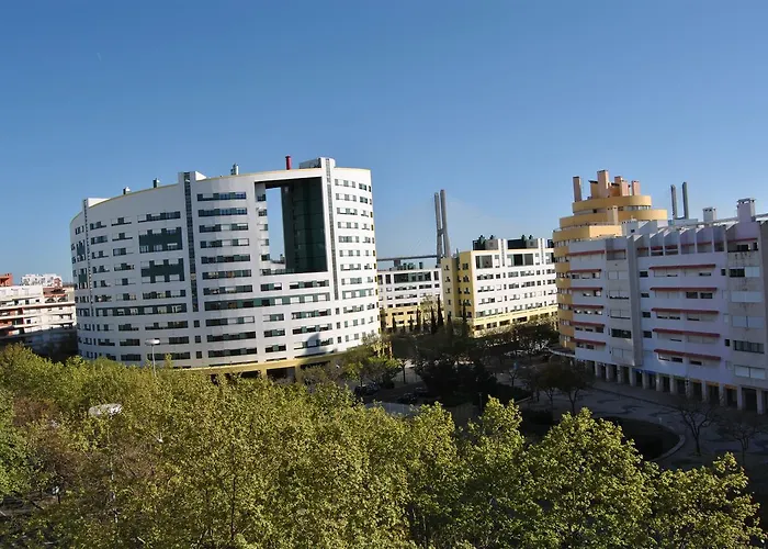 Parque Nacoes Prime 16 - 3 Quartos *